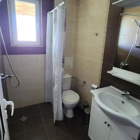 Nushev 2* Sveti Vlas