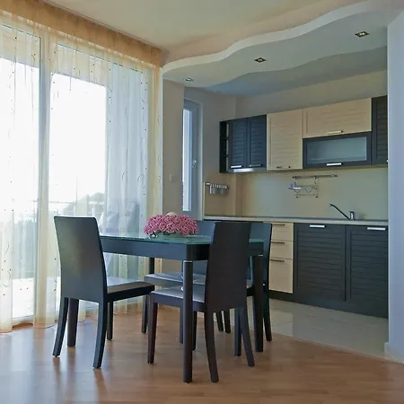 Nushev Sveti Vlas